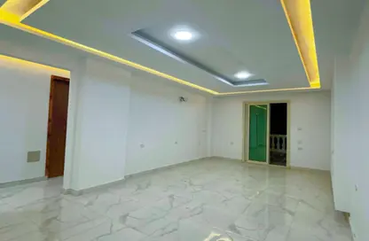 Apartment - 3 Bedrooms - 2 Bathrooms for rent in Gate 4 - Mena - Hadayek El Ahram - Giza