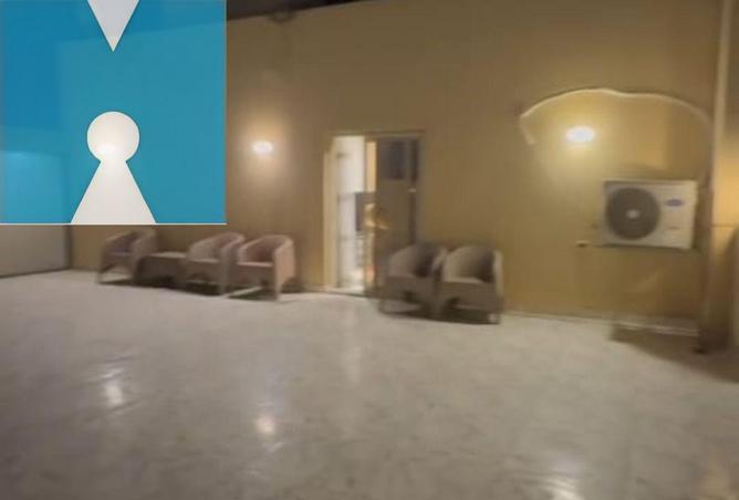 8640771 - Property Image 2