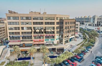 Office Space - 3 Bedrooms - 1 Bathroom for rent in Al Guezira plaza - 26th of July Corridor - Sheikh Zayed City - Giza