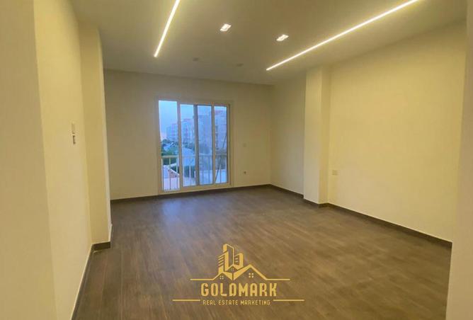 2PFe57NasEK - Property Main Image