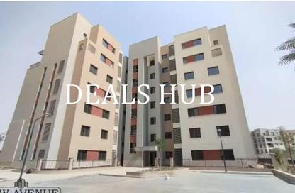 Apartment - 2 Bedrooms - 2 Bathrooms for sale in District 5 - 5th Settlement Compounds - The 5th Settlement - New Cairo City - Cairo