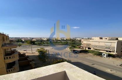 Apartment - 2 Bedrooms - 2 Bathrooms for sale in Area B - Ganoob El Acadimia - New Cairo City - Cairo