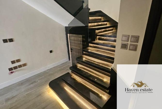 69573005 - Property Image 3