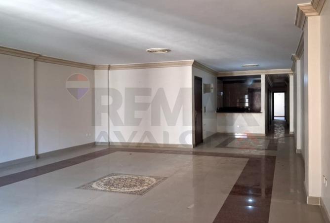100915104 - Property Image 2