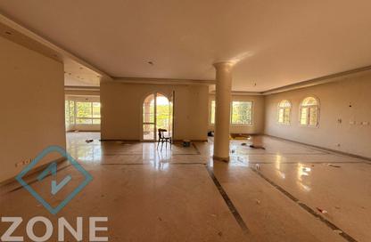 Villa - 4 Bedrooms - 4 Bathrooms for sale in Privado - Madinaty - Cairo