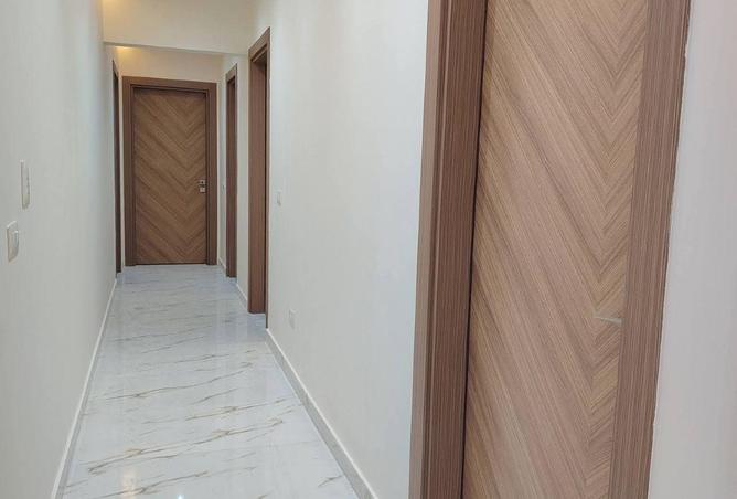 52194054 - صورة العقار 2