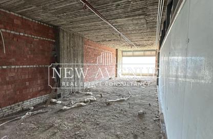 Office Space - 3 Bedrooms - 1 Bathroom for rent in Sheikh Zayed Desert Road - Riviera City - Sheikh Zayed City - Giza