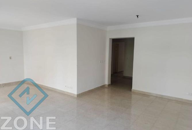99404017 - Property Image 3