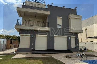 Villa - 5 Bedrooms - 7 Bathrooms for rent in Swan Lake Residence - 5th Settlement Compounds - The 5th Settlement - New Cairo City - Cairo