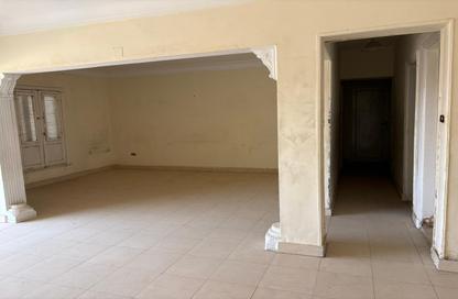 Apartment - 3 Bedrooms - 2 Bathrooms for sale in Central Axis - 8th District - 6 October City - Giza