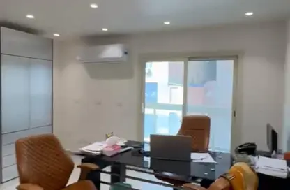 مساحات مكتبية - 4 غرف نوم - 1 حمام للايجار في الشطر العاشر - زهراء المعادي - حي المعادي - القاهرة