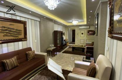 Apartment - 2 Bedrooms - 2 Bathrooms for rent in Smouha - Hay Sharq - Alexandria