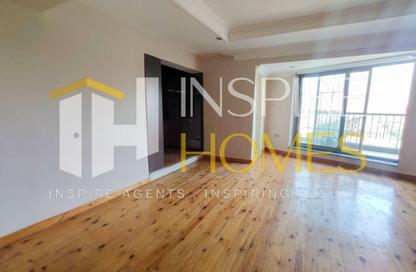 Apartment - 3 Bedrooms - 3 Bathrooms for rent in Zezenia - Hay Sharq - Alexandria Apartment - 3 Bedrooms - 3 Bathrooms for rent in Zezenia - Hay Sharq - Alexandria