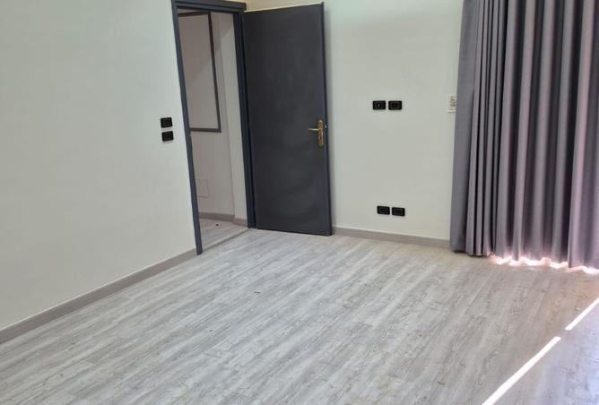 105172888 - Property Image 2
