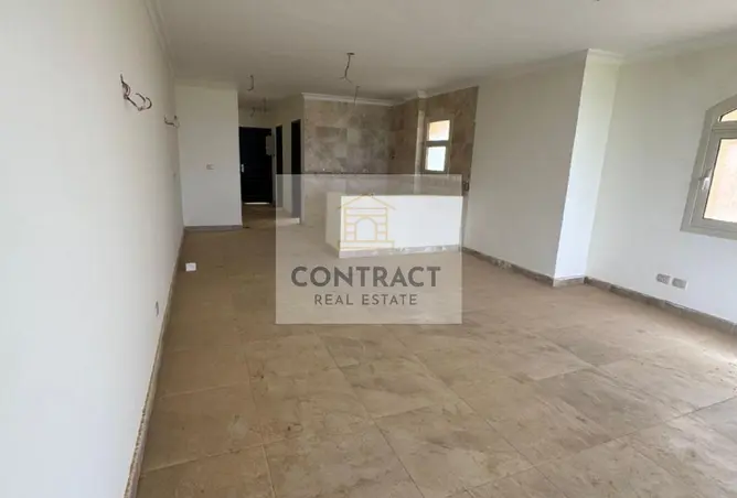 98010468 - Property Image 2