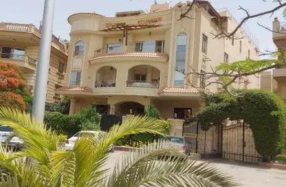 Duplex - 4 Bedrooms - 3 Bathrooms for sale in District 1 - The 5th Settlement - New Cairo City - Cairo