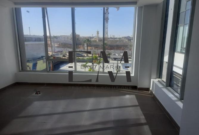 8693611 - Property Image 2