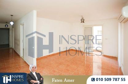 Apartment - 3 Bedrooms - 2 Bathrooms for sale in Green Towers - Smouha - Hay Sharq - Alexandria