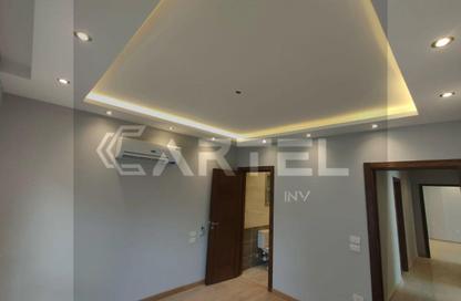 Apartment - 3 Bedrooms - 2 Bathrooms for sale in Mountain View iCity - 5th Settlement Compounds - The 5th Settlement - New Cairo City - Cairo