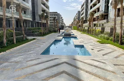 Apartment - 3 Bedrooms - 3 Bathrooms for sale in El Patio Oro - 5th Settlement Compounds - The 5th Settlement - New Cairo City - Cairo