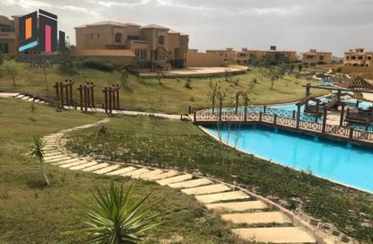 فيلا - 5 غرف نوم - 6 حمامات للبيع في رويال ميدوز - كمبوندات الشيخ زايد - الشيخ زايد - الجيزة