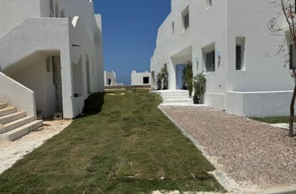 Chalet - 4 Bedrooms - 6 Bathrooms for sale in Furl Jefaira - Jefaira - Ras Al Hekma - North Coast