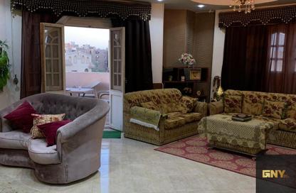 Apartment - 4 Bedrooms - 2 Bathrooms for sale in Street 9 - Al Hadaba Al Olya - Mokattam - Cairo