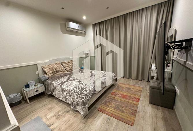 8677037 - Property Image 2