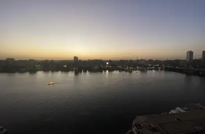 شقة - 3 غرف نوم - 3 حمامات للايجار في شارع عبد العزيز ال سعود - المنيل - حي المنيل - القاهرة