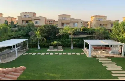 فيلا - 5 غرف نوم - 4 حمامات للبيع في جييرا - الحي الثالث عشر - الشيخ زايد - الجيزة