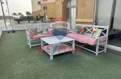 Apartment - 2 Bedrooms - 3 Bathrooms for sale in Aurora - Uptown Cairo - Mokattam - Cairo