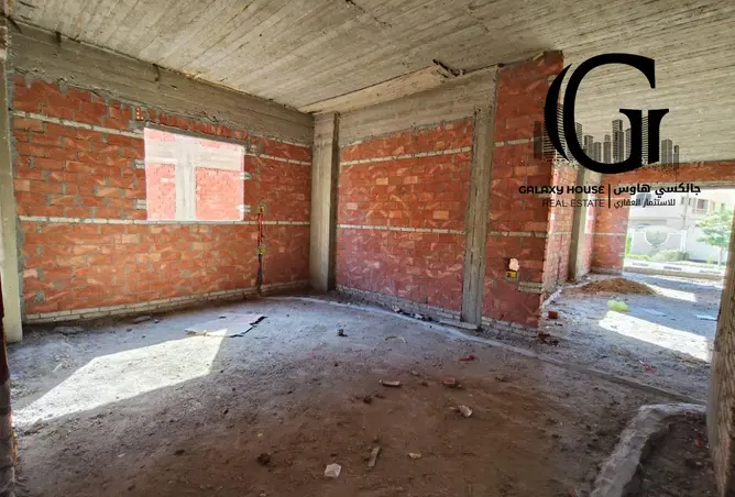 98825123 - Property Image 2