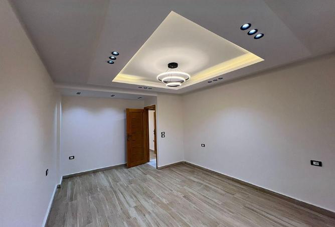 68258873 - Property Image 3