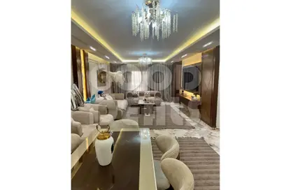 Apartment - 3 Bedrooms - 3 Bathrooms for rent in Al Dokki St. - Dokki - Giza