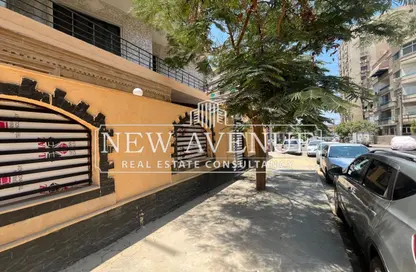 Office Space - 7+ Bedrooms - 3 Bathrooms for rent in Al Higaz Square - El Hegaz Square - El Nozha - Cairo