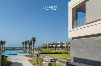 Chalet - 2 Bedrooms - 3 Bathrooms for sale in La vista Ras El Hikma - Ras Al Hekma - North Coast Chalet - 2 Bedrooms - 3 Bathrooms for sale in La vista Ras El Hikma - Ras Al Hekma - North Coast