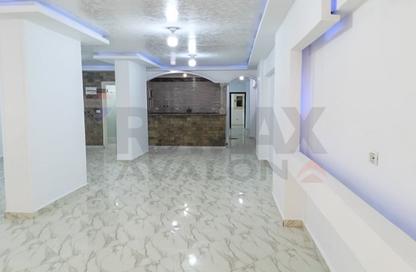 Office Space - Studio - 2 Bathrooms for rent in Salman Al Farsi St. - El Asafra Bahary - Asafra - Hay Than El Montazah - Alexandria