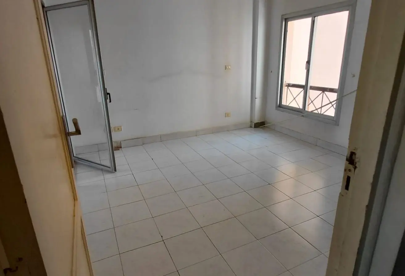 108800561 - Property Main Image