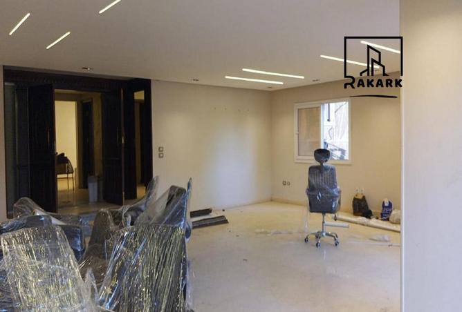 8581689 - Property Image 2