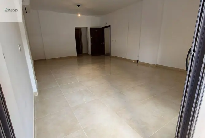 112426429 - Property Image 3