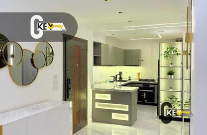 Apartment - 2 Bedrooms - 1 Bathroom for rent in Talaat Mostafa St. - Rehab City Second Phase - Al Rehab - New Cairo City - Cairo