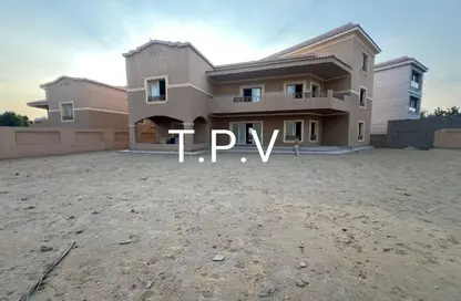 فيلا - 7 غرف نوم - 4 حمامات للبيع في ليس رويز - كمبوندات التجمع الخامس - التجمع الخامس - مدينة القاهرة الجديدة - القاهرة