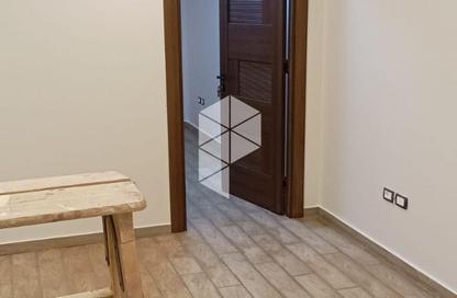 Office Space - 2 Bedrooms - 1 Bathroom for rent in Hyde Park Business District Mall - South Teseen St. - The 5th Settlement - New Cairo City - Cairo