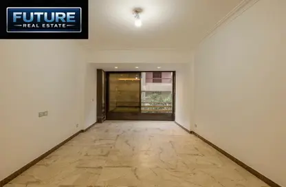 شقة - 5 غرف نوم - 3 حمامات للبيع في المهندسين - الجيزة