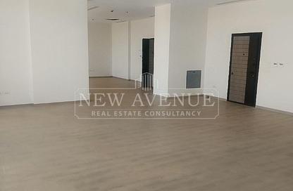مساحات مكتبية - استوديو - 1 حمام للبيع في حى اسكان الجامعه الامريكية - كمبوندات التجمع الخامس - التجمع الخامس - مدينة القاهرة الجديدة - القاهرة