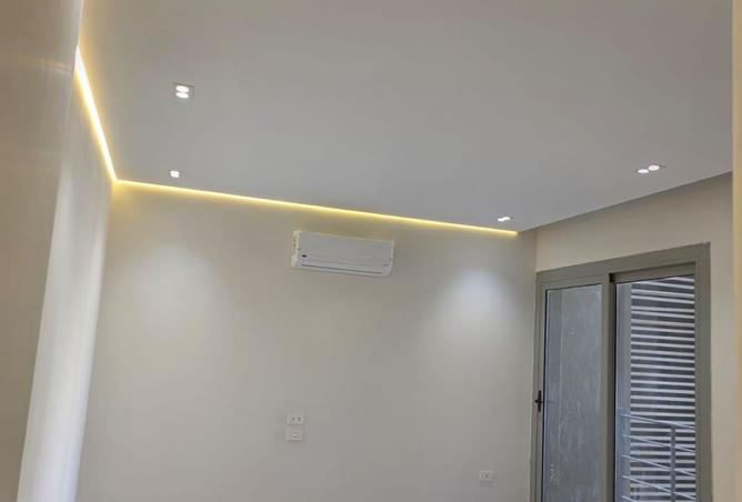 106026017 - Property Image 3