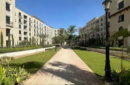 Apartment - 2 Bedrooms - 2 Bathrooms for sale in Village West - Sheikh Zayed Compounds - Sheikh Zayed City - Giza