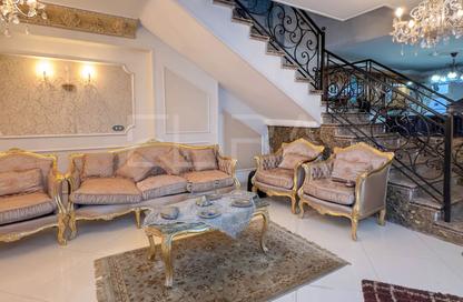 Duplex - 3 Bedrooms - 3 Bathrooms for sale in La Vison St. - Bolkly - Hay Sharq - Alexandria