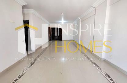 Apartment - 3 - 2 for rent in Tharwat - Hay Sharq - Alexandria