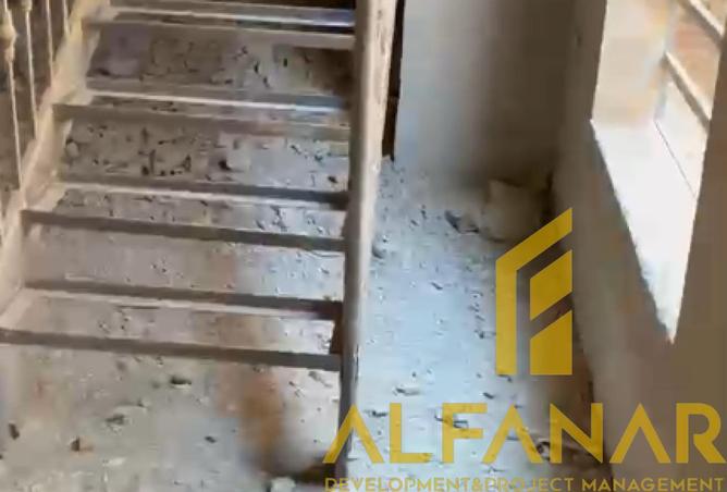 99803204 - Property Image 3